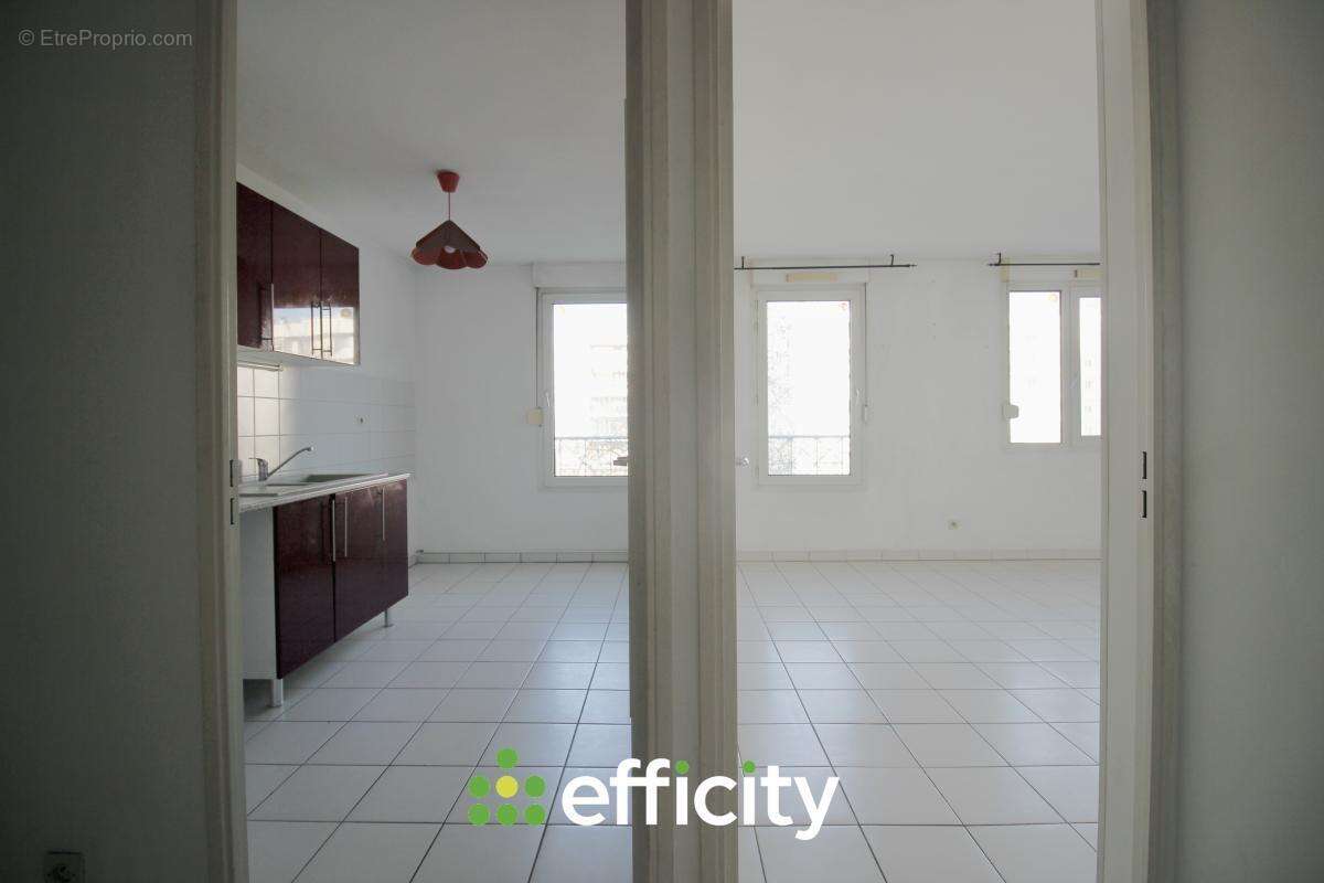 Appartement à LYON-3E