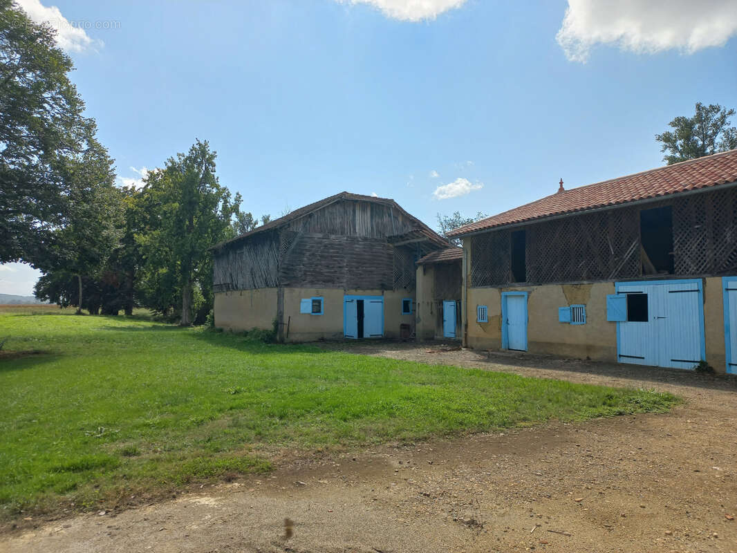 Maison à MIRANDE