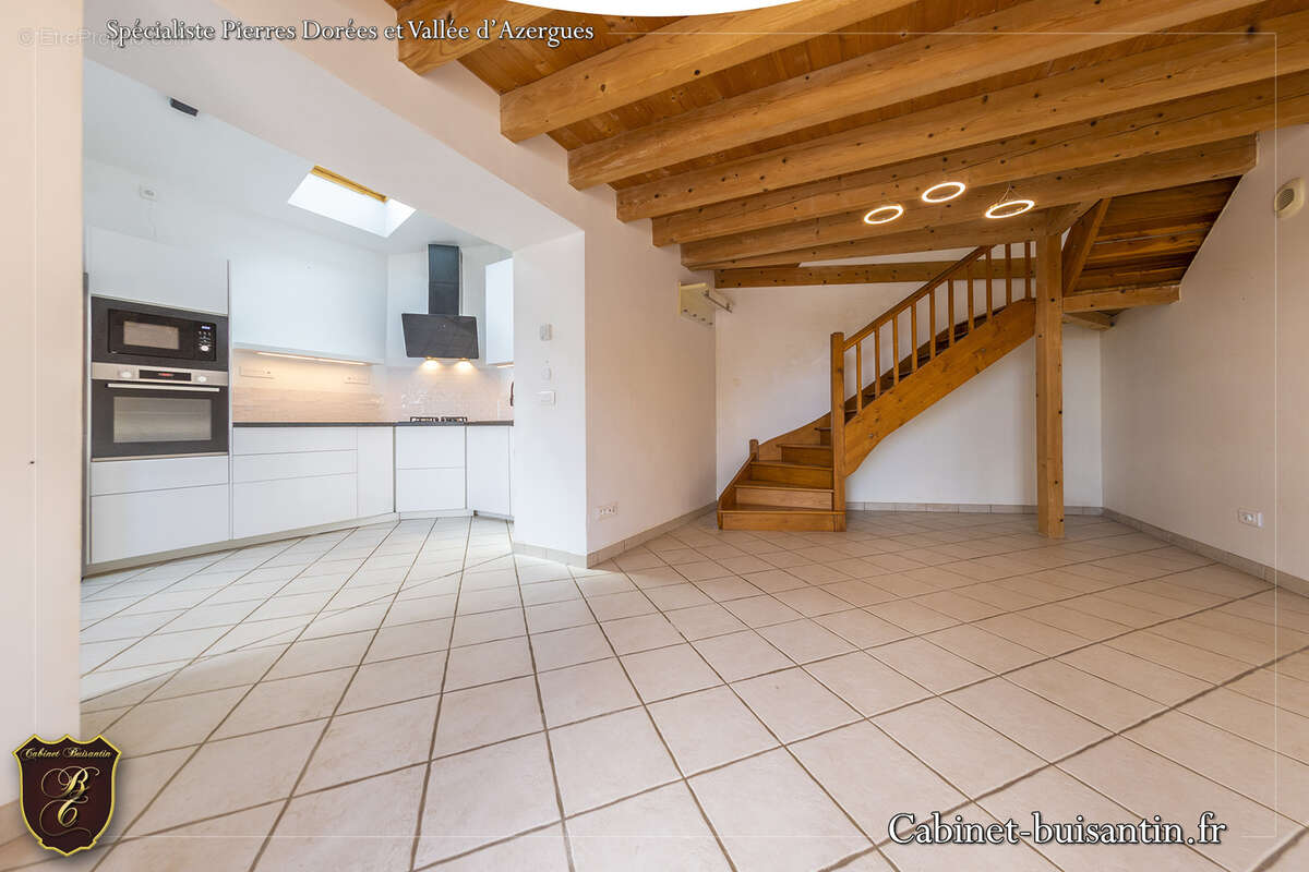 Maison à SAINT-VERAND