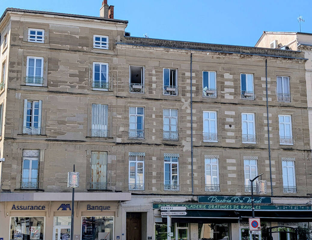 Appartement à BOURG-DE-PEAGE