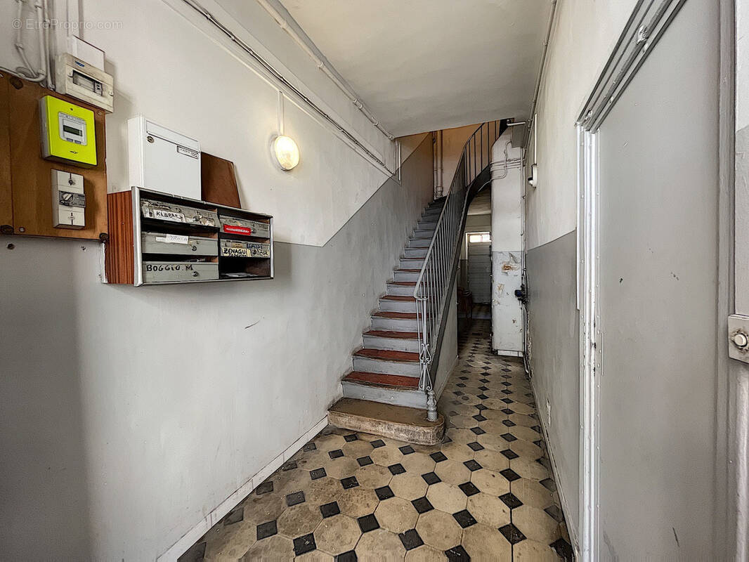 Appartement à MARSEILLE-15E