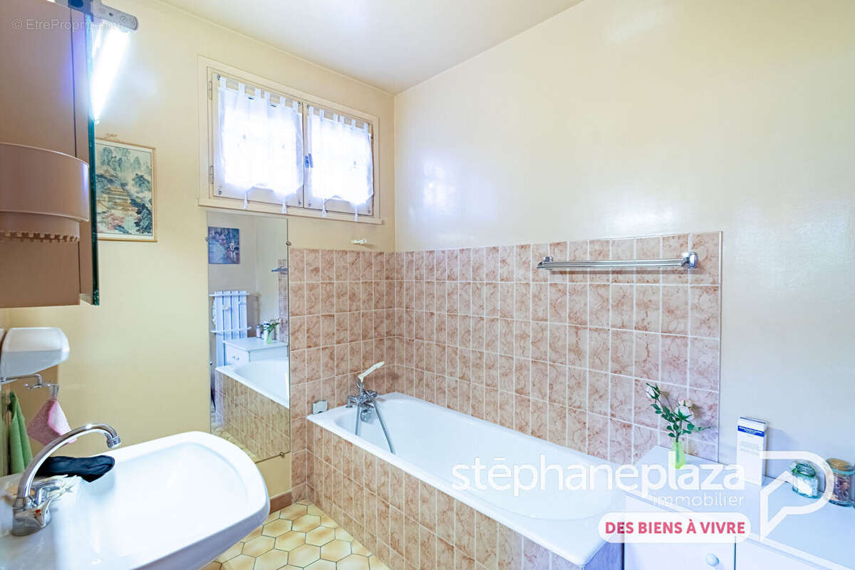 Maison à BOURG-EN-BRESSE