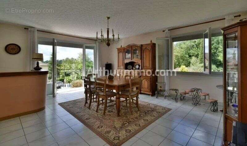 Maison à CASTELMAUROU