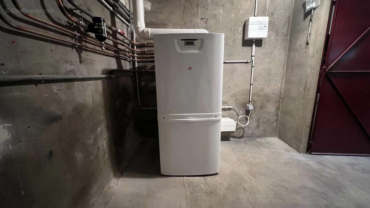 Maison à LES CLAYES-SOUS-BOIS