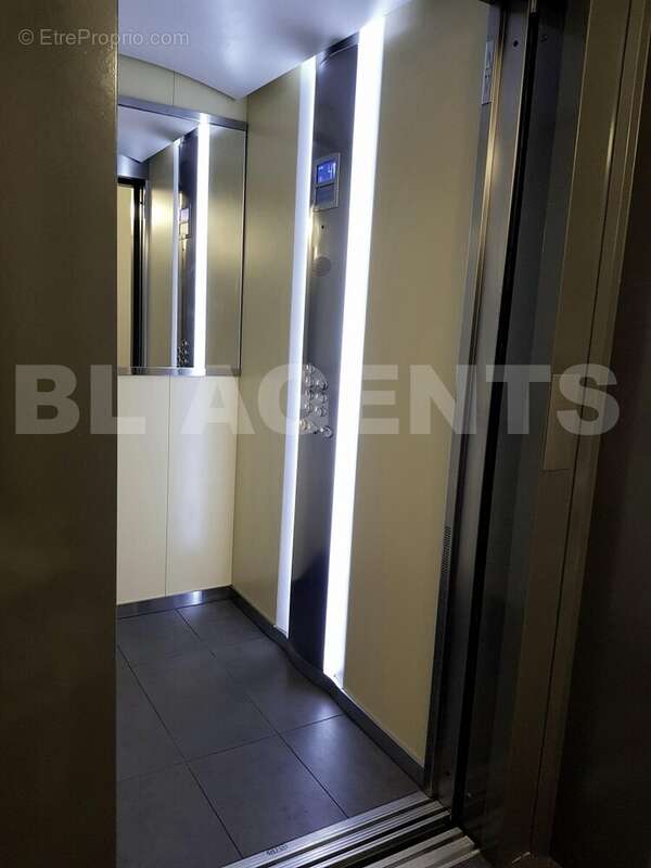 20200616_142905 - Appartement à RAMBOUILLET