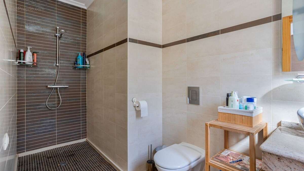 Maison à SAINT-CHRISTOL-LES-ALES