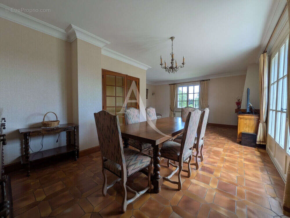 Maison à ONZAIN