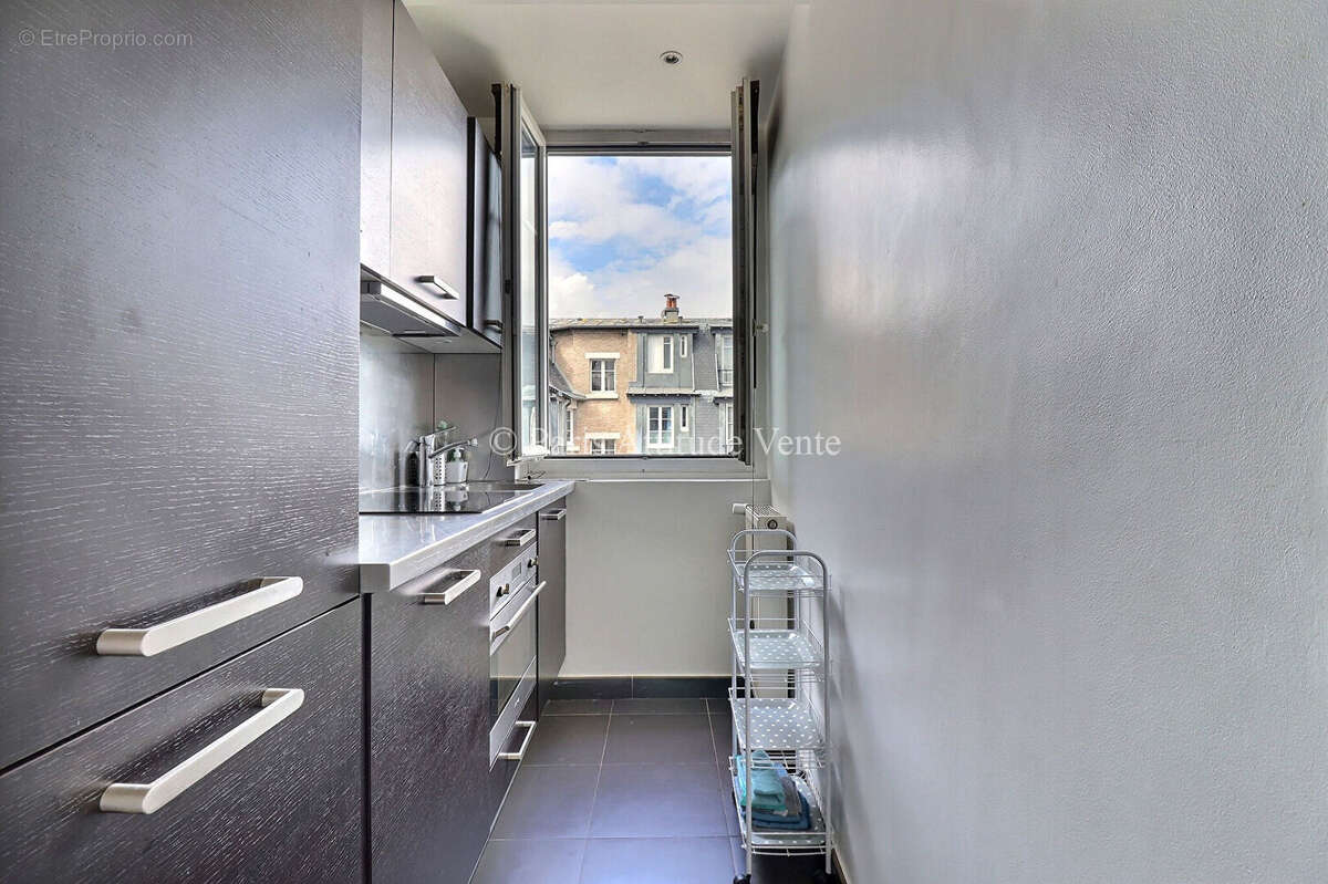 Appartement à PARIS-6E