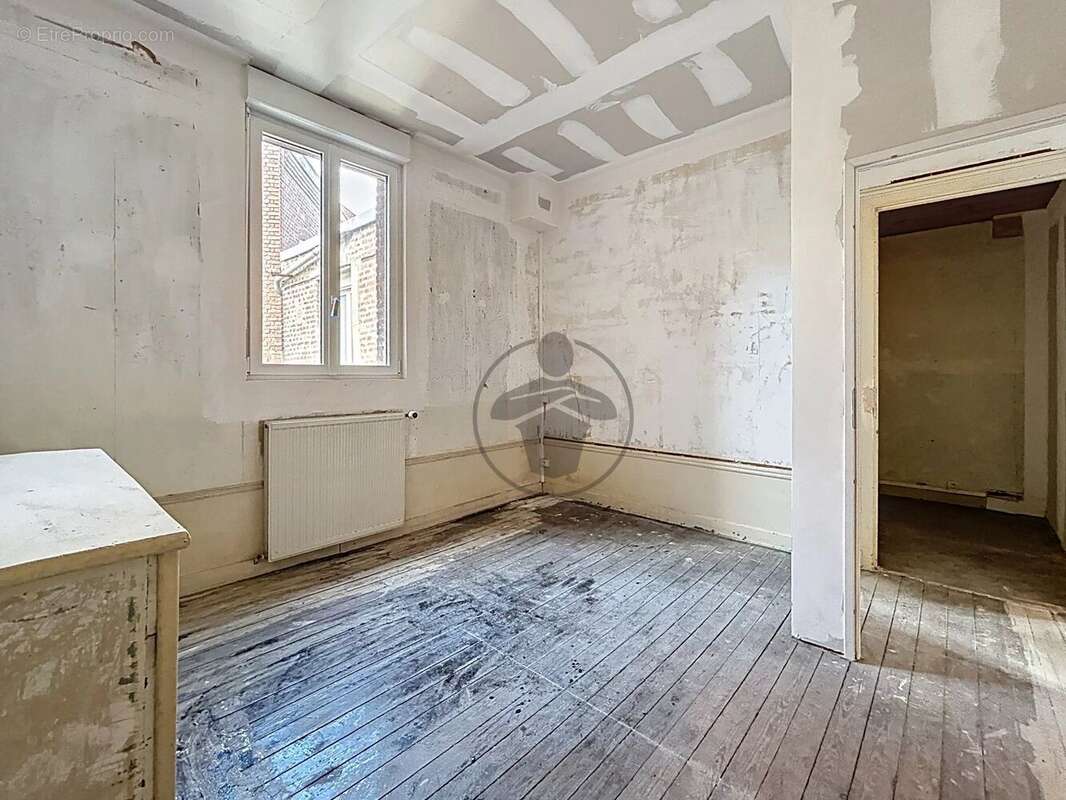 Maison à SAINT-QUENTIN