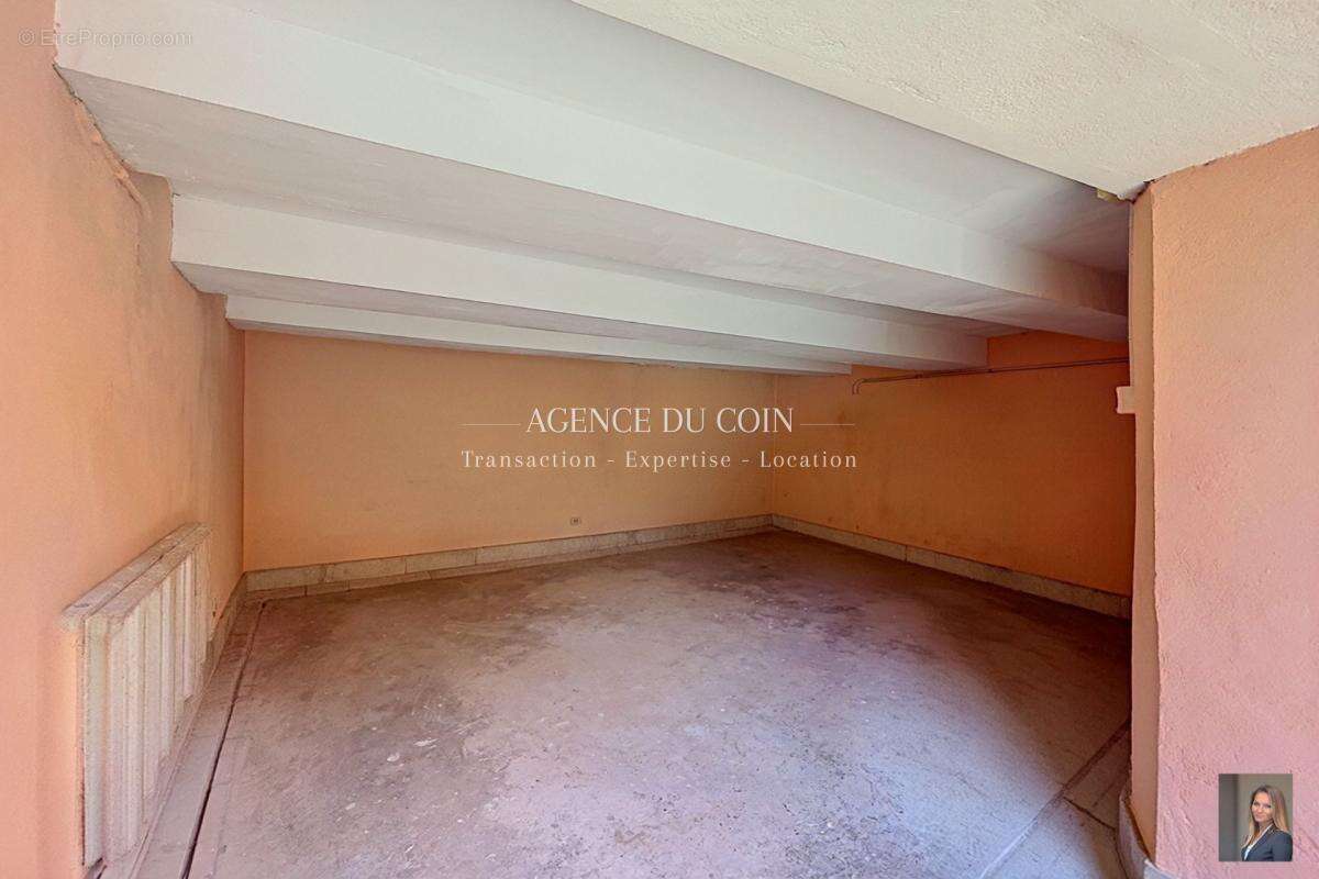 Appartement à LE MUY