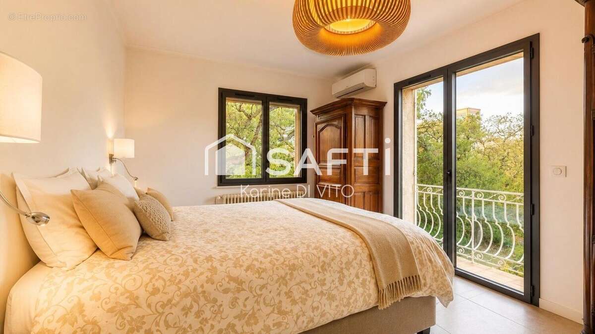 Maison 149 m² à Sainte-Maxime  - photo 5