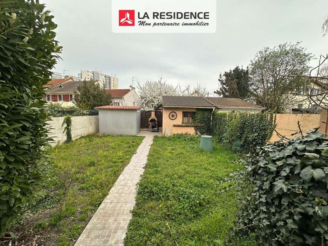 Maison à PIERREFITTE-SUR-SEINE