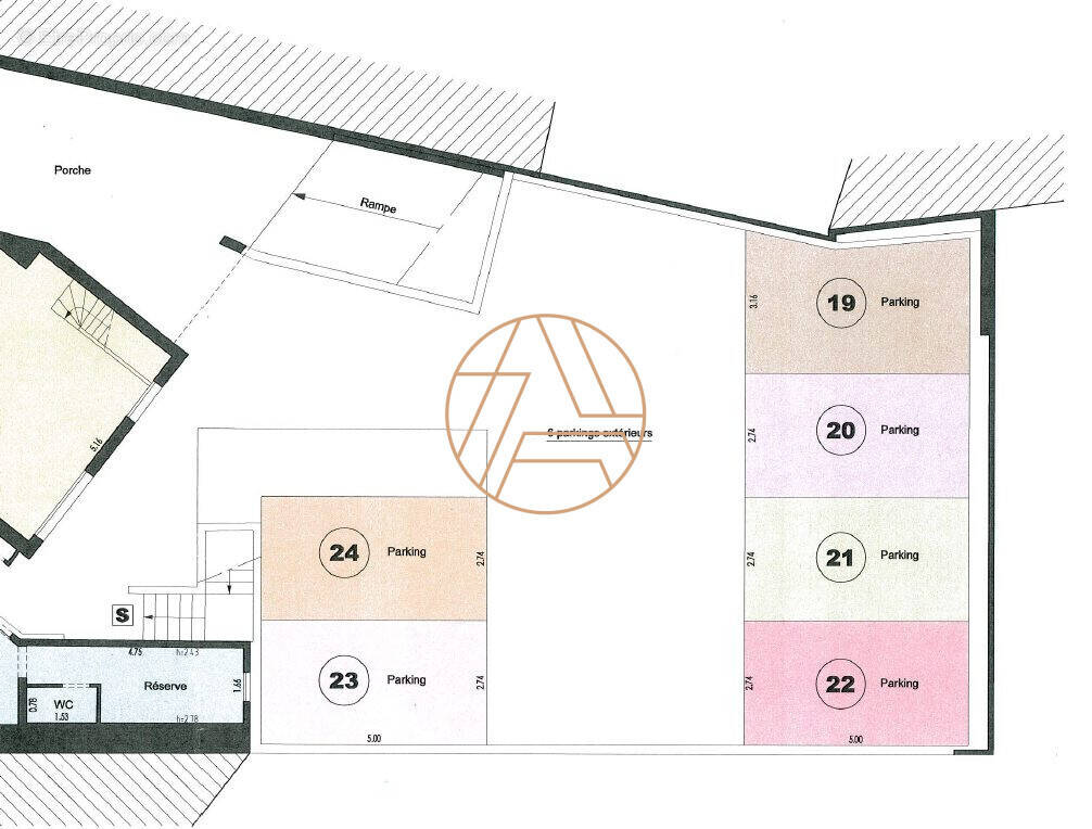 Parking à SAINT-MAUR-DES-FOSSES