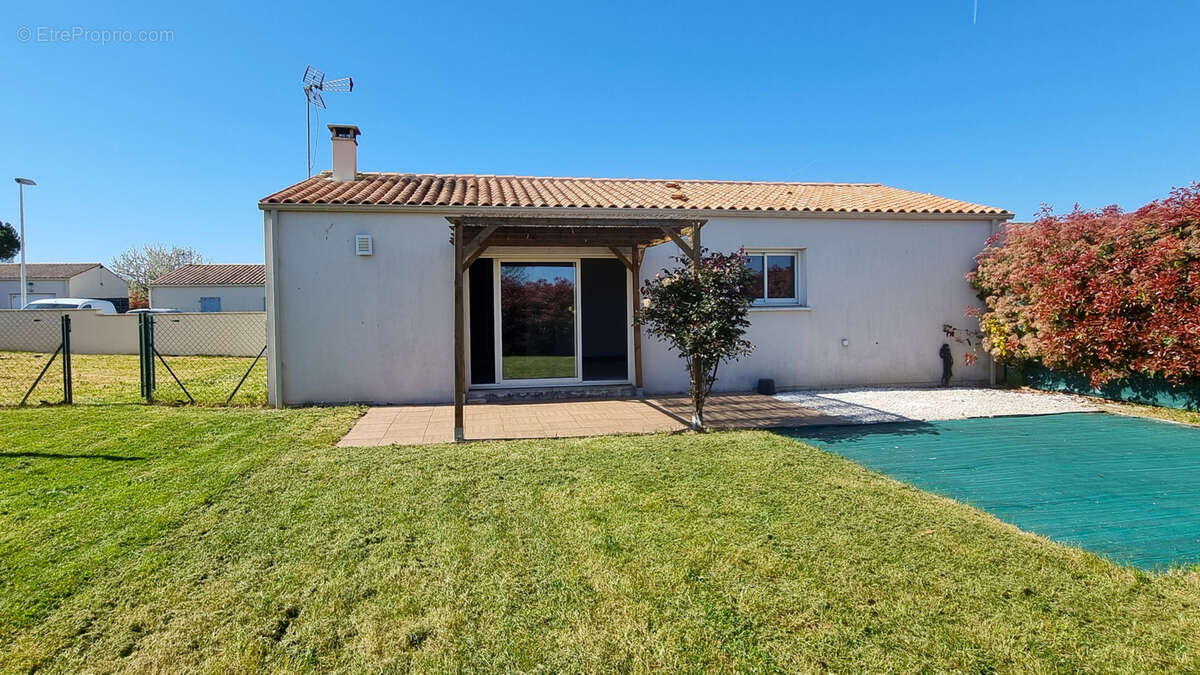 Tesson, maison plain pied 92 m2, 3 chambres, garage, jardin - photo 13
