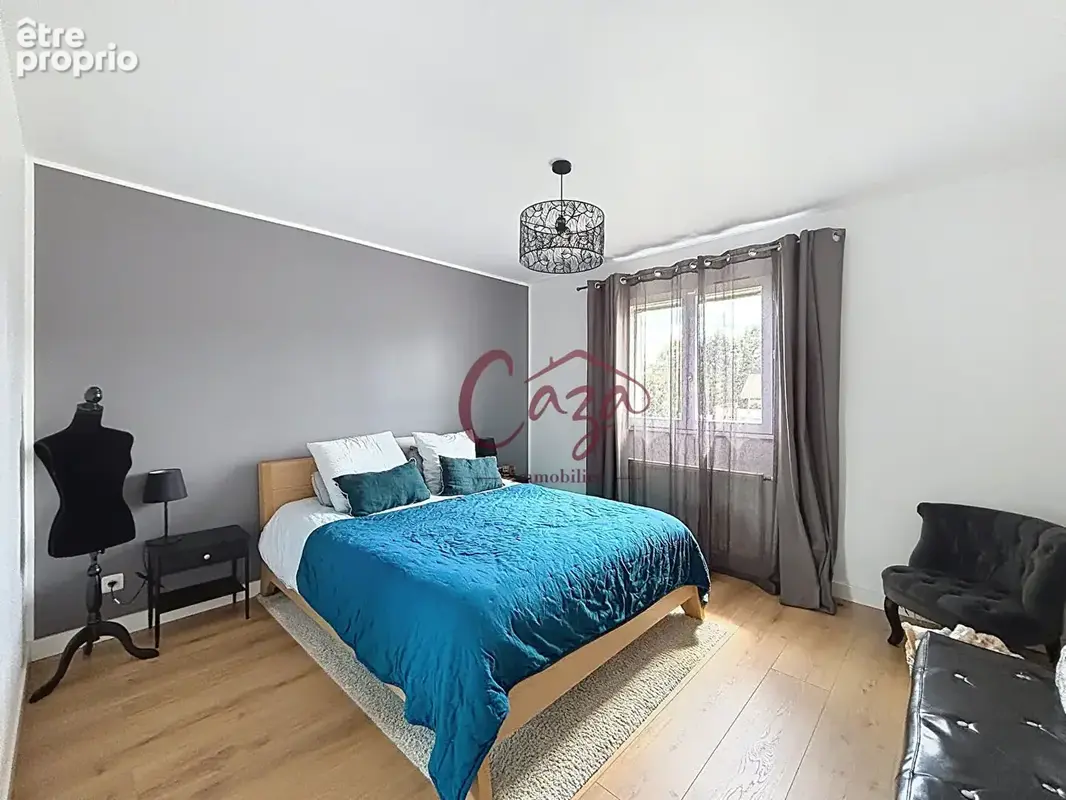 Maison secteur Camblanes Et Meynac 8 pièce(s) 227m2 - photo 10