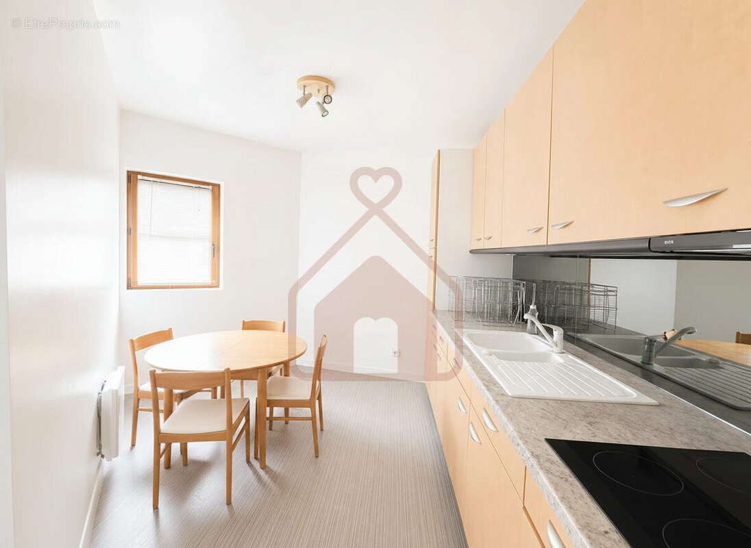 Appartement 93 m² à Le Kremlin-Bicetre  - photo 8