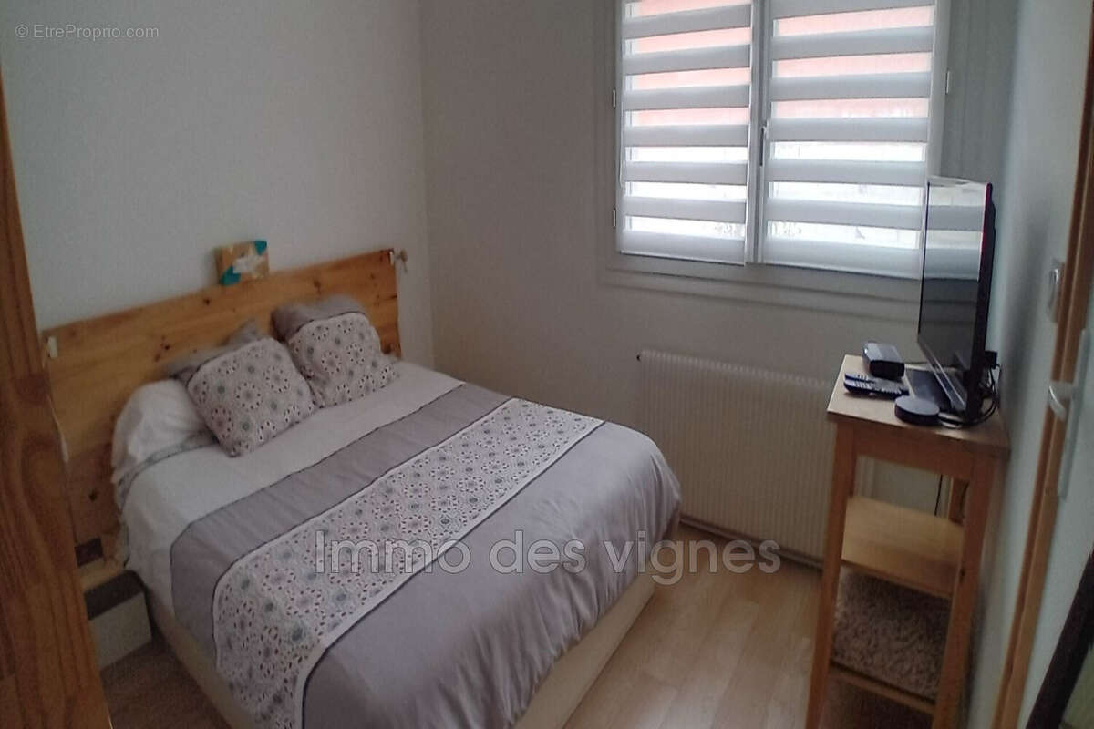 Maison à AMBARES-ET-LAGRAVE