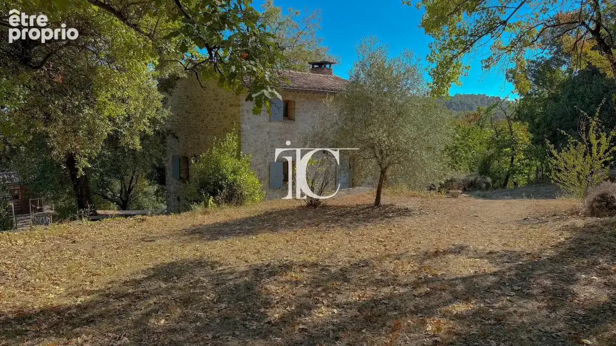 Propriété de caractère sur 3 hectares au cur de la nature cévenole - photo 2