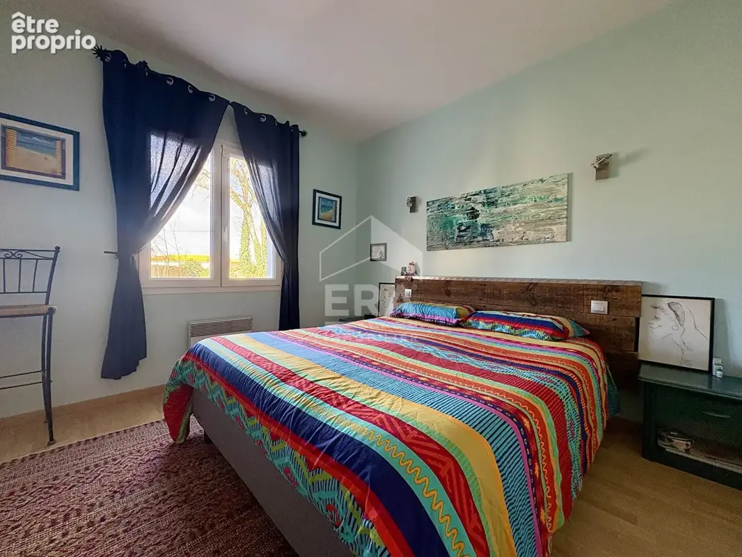 Maison 140m² à saint-georges-des-coteaux - photo 9