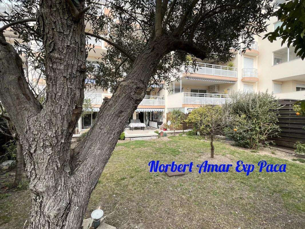 Appartement à FREJUS