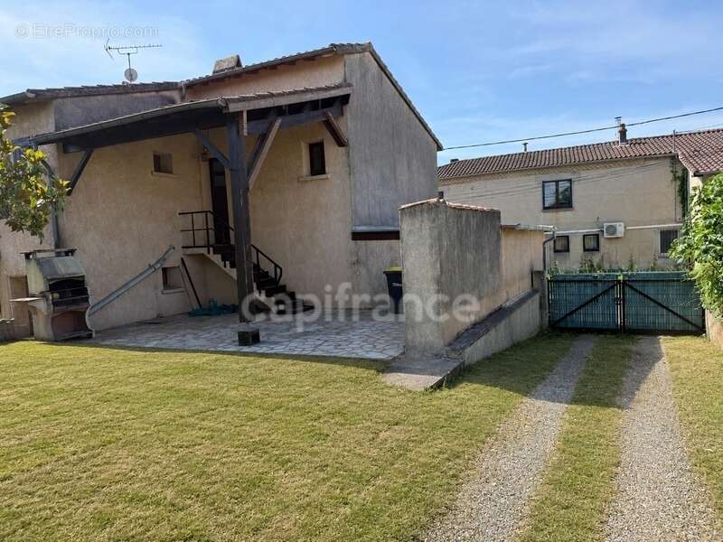 Maison à SAINT-HILAIRE