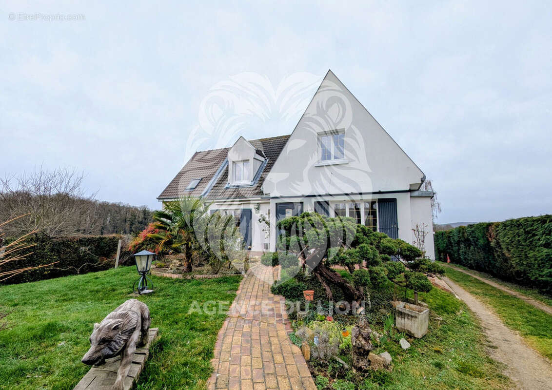 Maison à VILLIERS-ADAM