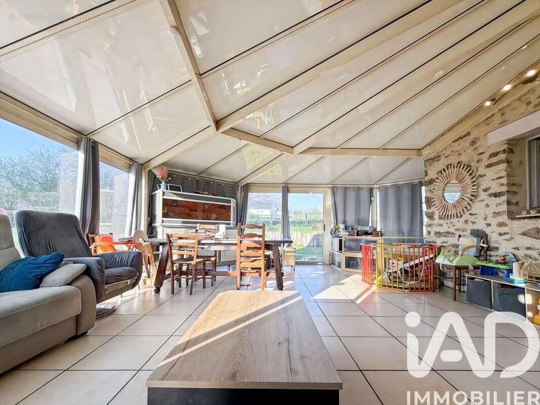 Photo 4 - Maison à SAINT-OUEN-DES-TOITS