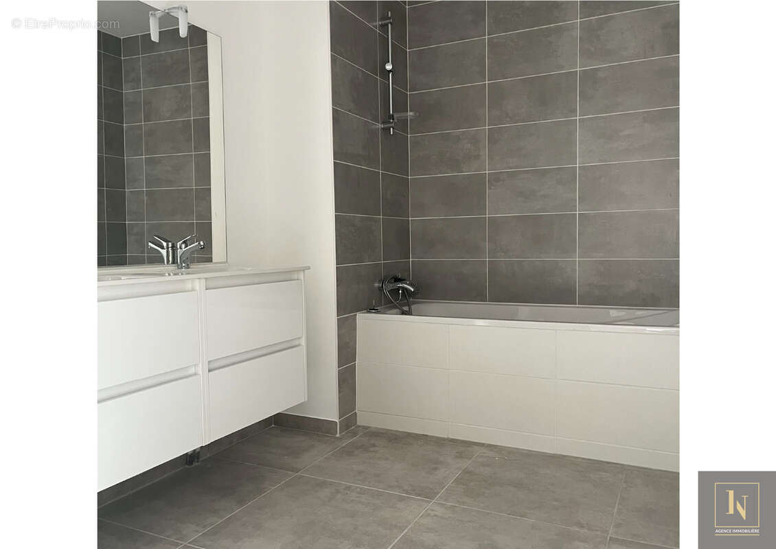 Appartement à SAINT-SYLVAIN-D'ANJOU