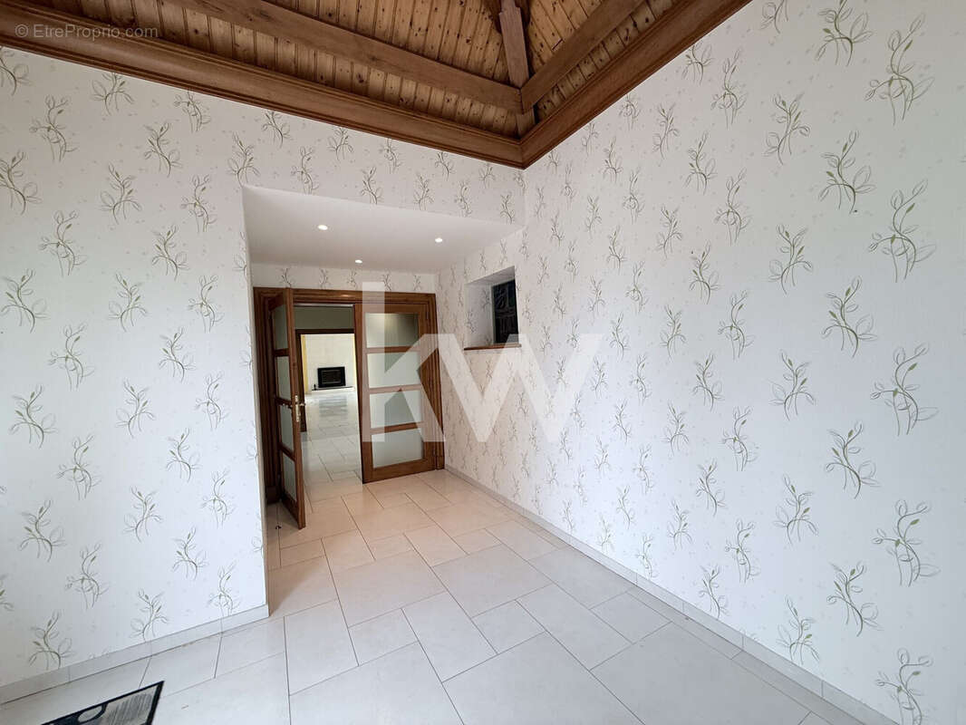 Maison 304 m² à Tour-En-Sologne  - photo 4