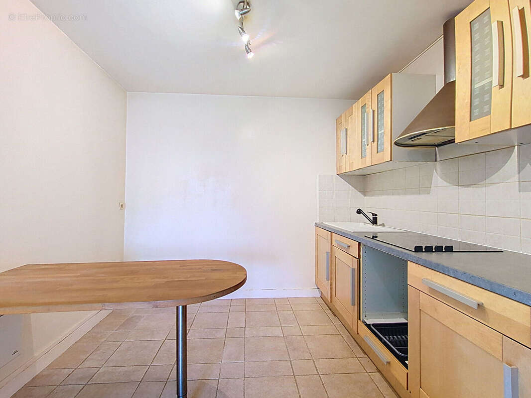 Appartement à MARGENCY