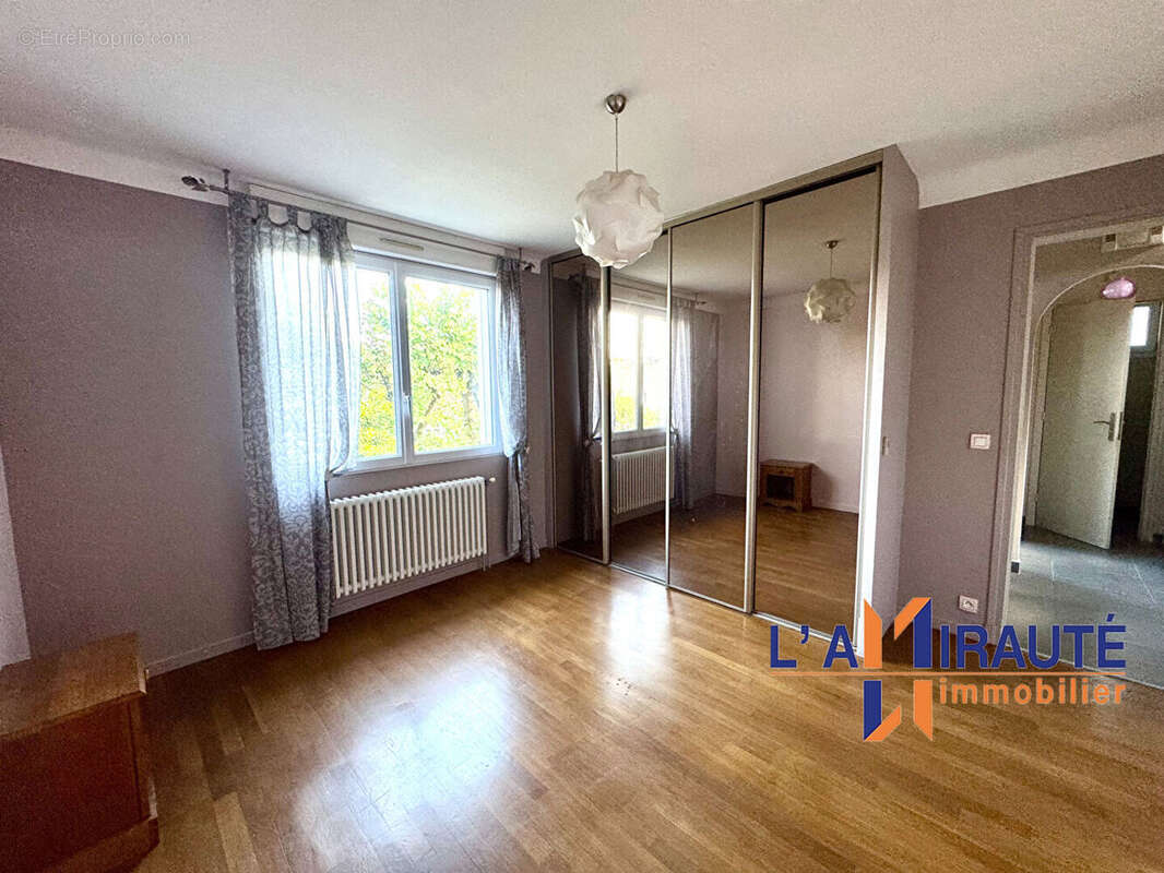 Maison Houilles 4 pièce(s) 90 m2 - photo 7