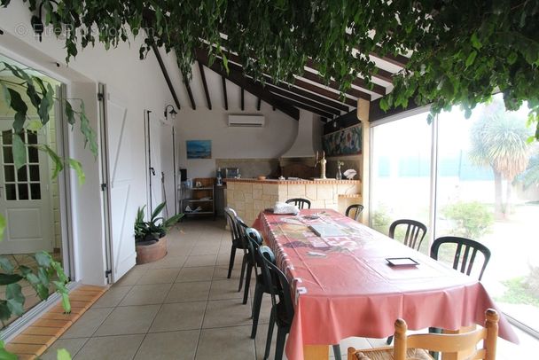 Maison à VILLENEUVE-LES-BEZIERS