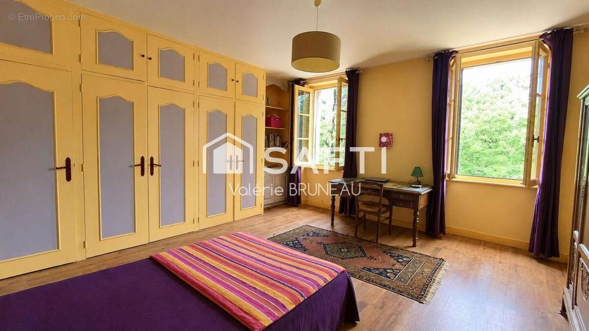 Maison 232 m² à Realmont  - photo 6