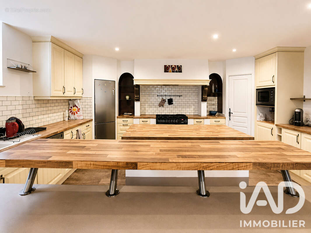 Maison 113 m² à La Motte  - photo 4