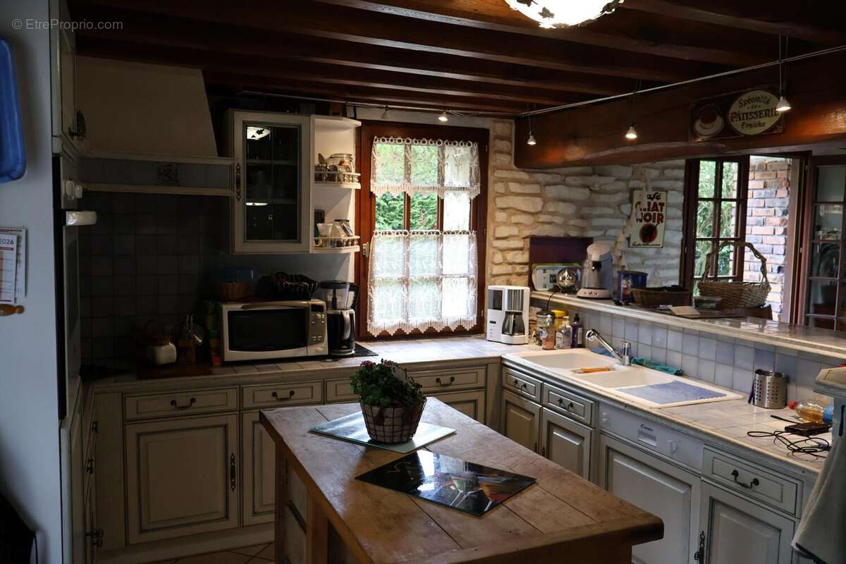 Maison 155 m² à Courcelles-Les-Gisors  - photo 3