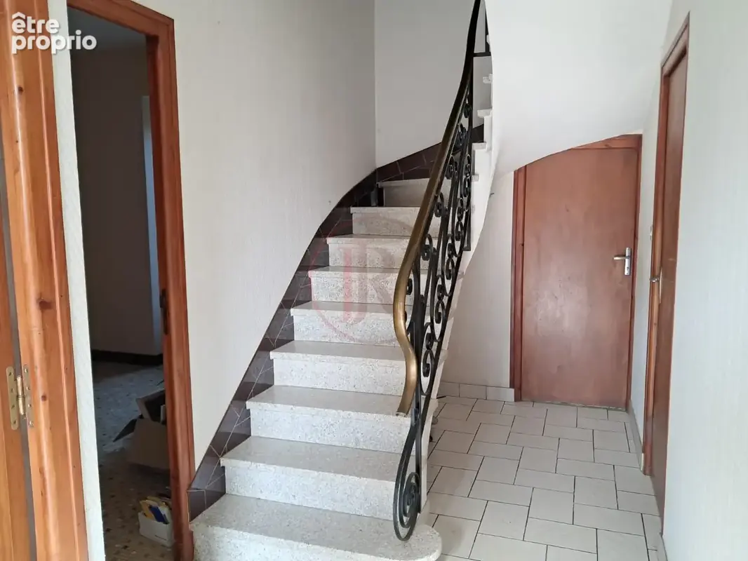 Ensemble Immobilier à fort potentiel. - photo 15