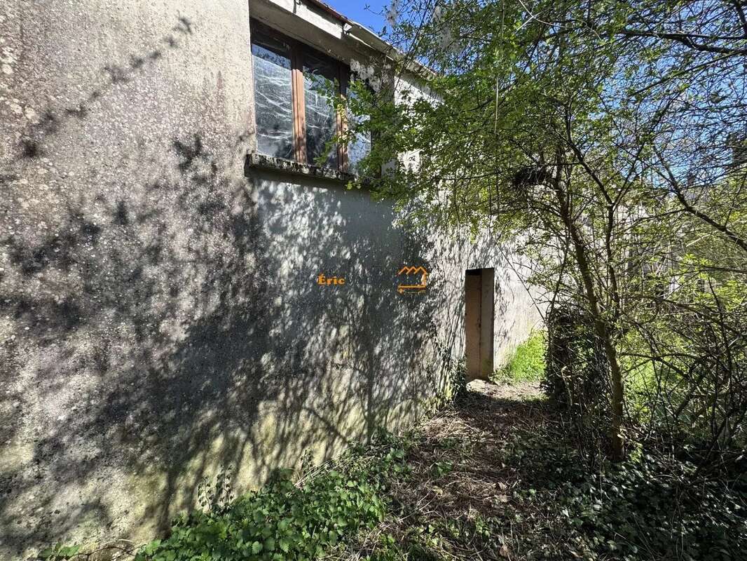 Maison à REBAIS