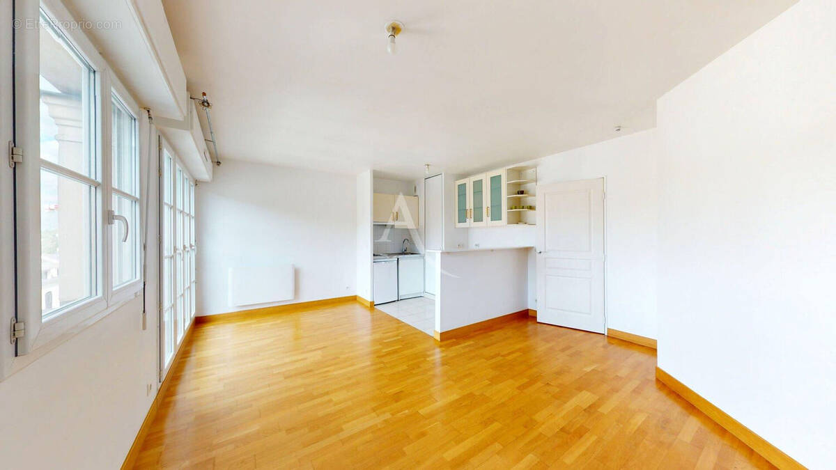 Appartement 1 pièce 35 m² · à Le Plessis-Robinson · 35 m² · 208 000 €