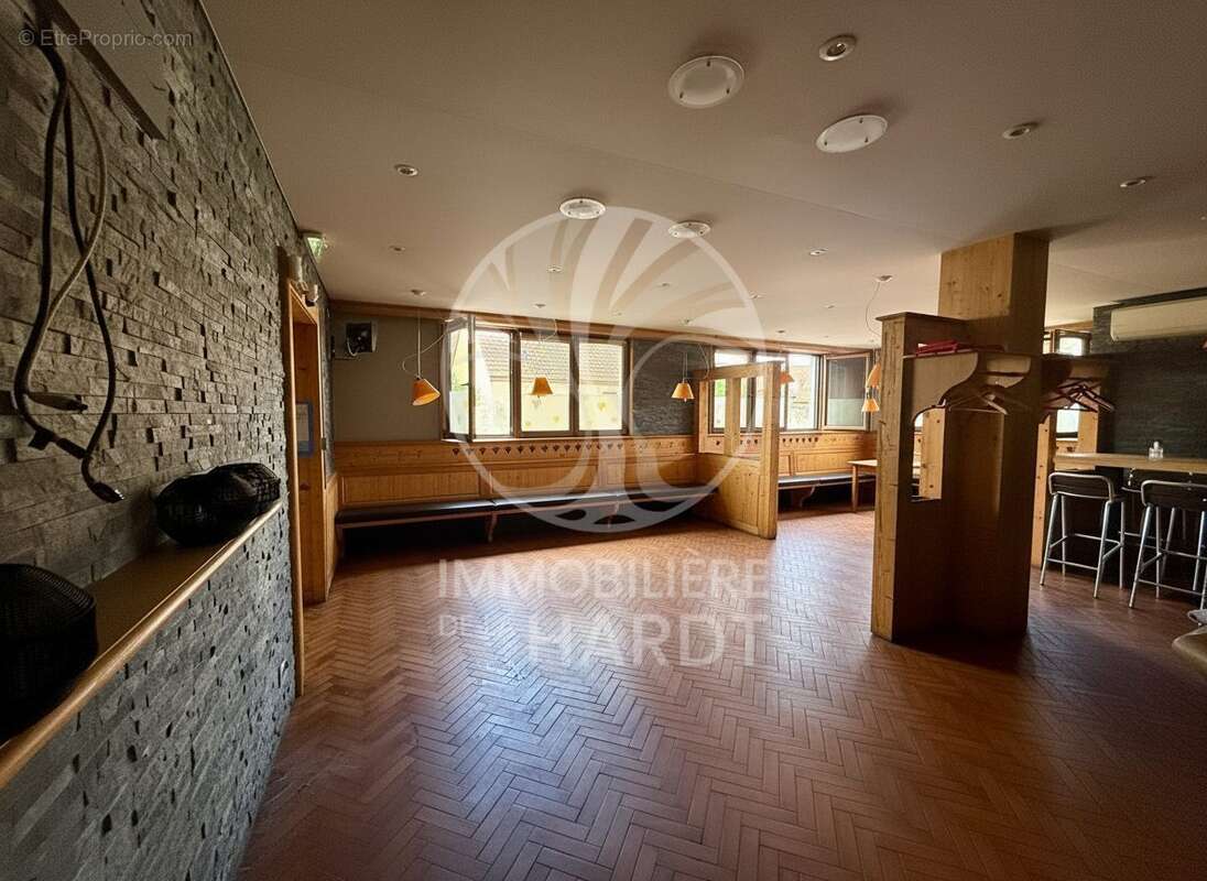 Commerce à FESSENHEIM