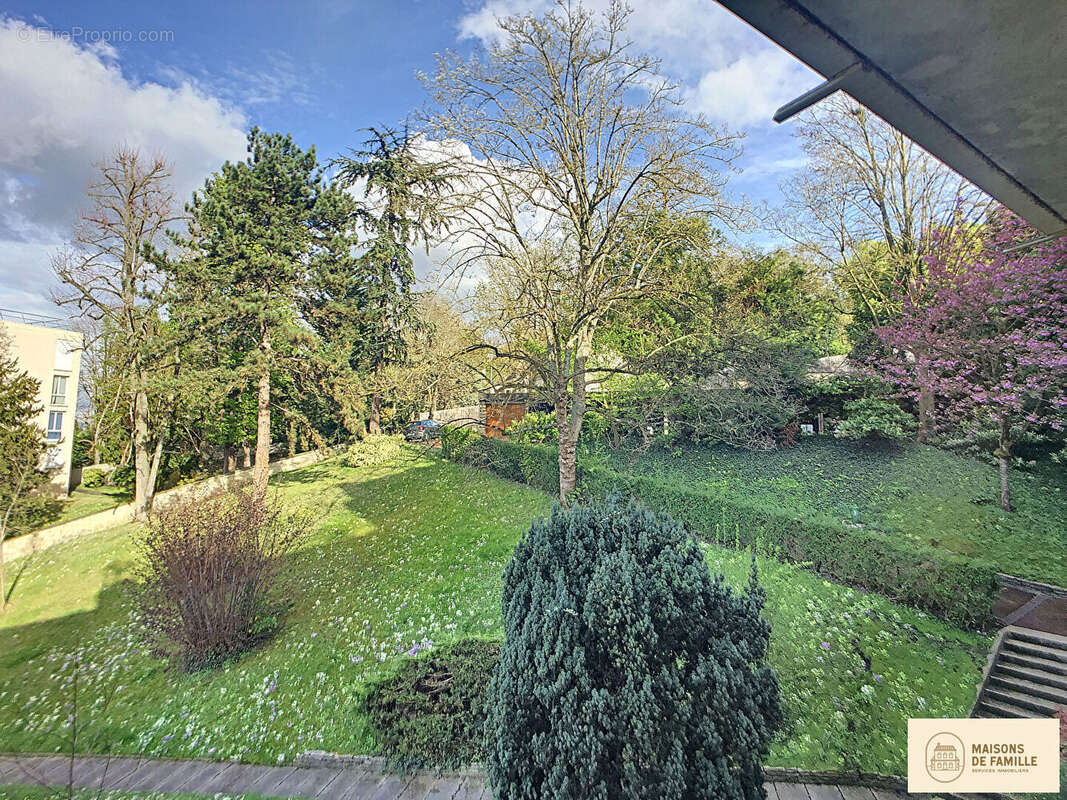 Appartement à BOUGIVAL