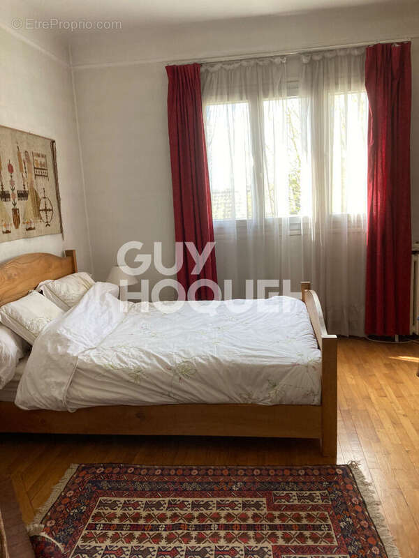 Maison à LIVRY-GARGAN