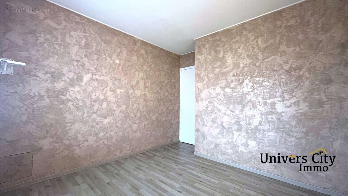 Maison à SAINT-LAMBERT-LA-POTHERIE