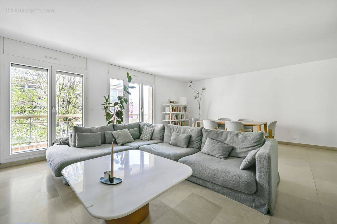 Appartement à SAINT-MANDE