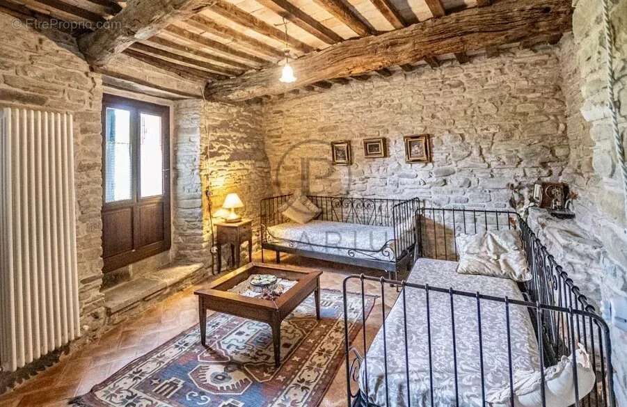 Château-hameau du XIIe siècle - photo 40