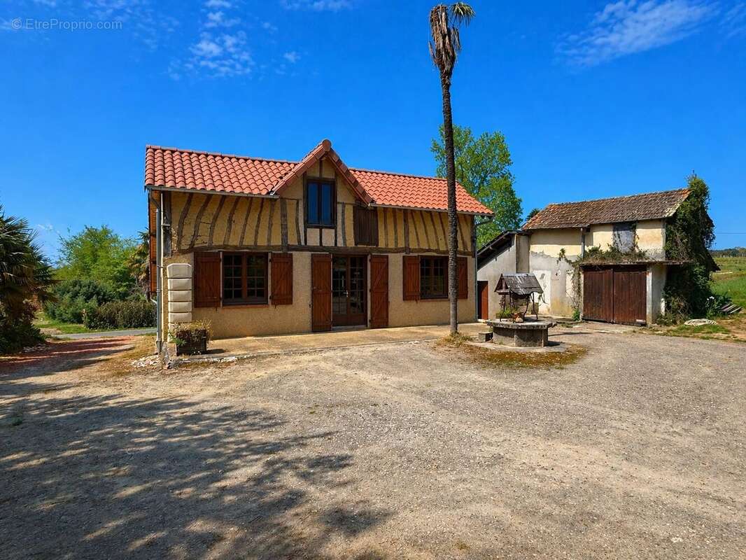 Maison à SAINTE-CHRISTIE-D'ARMAGNAC