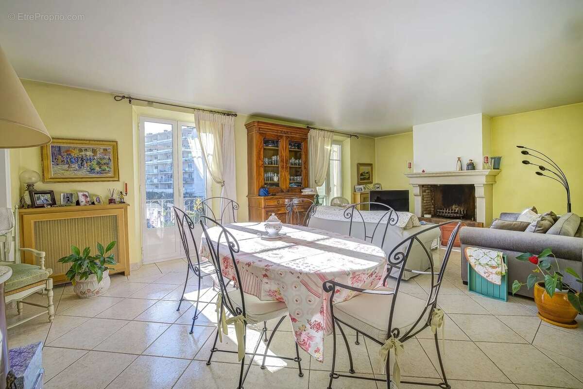 Maison à CANNES