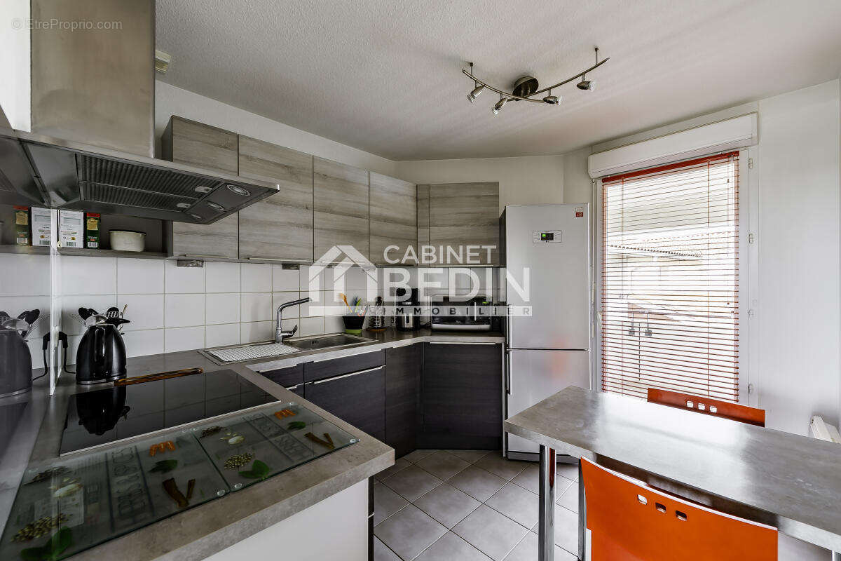 Appartement à ARES