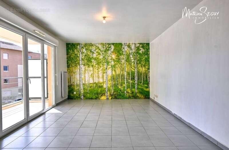 Appartement à CRAPONNE