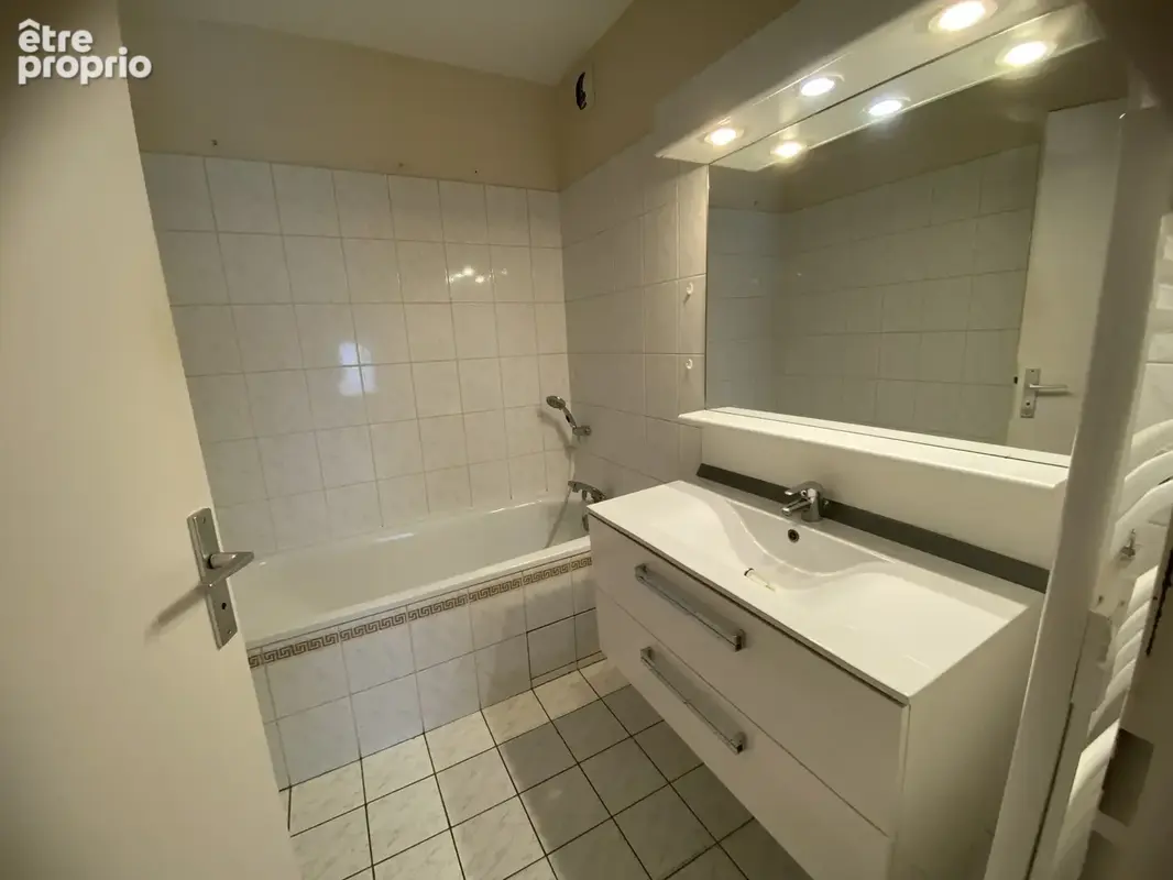 Appartement T4 dans une résidence sécurisée avec parc privatif - photo 8