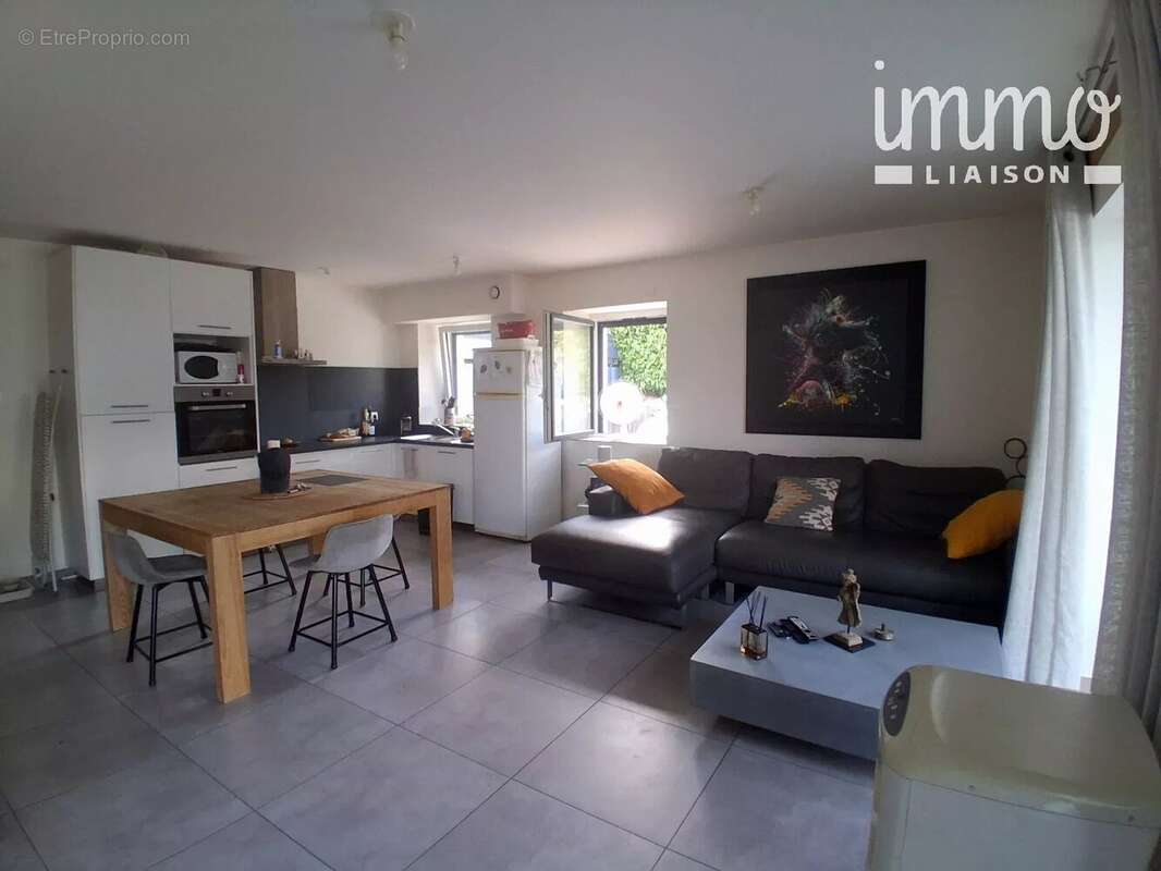 Appartement à SAINT-JEOIRE-PRIEURE